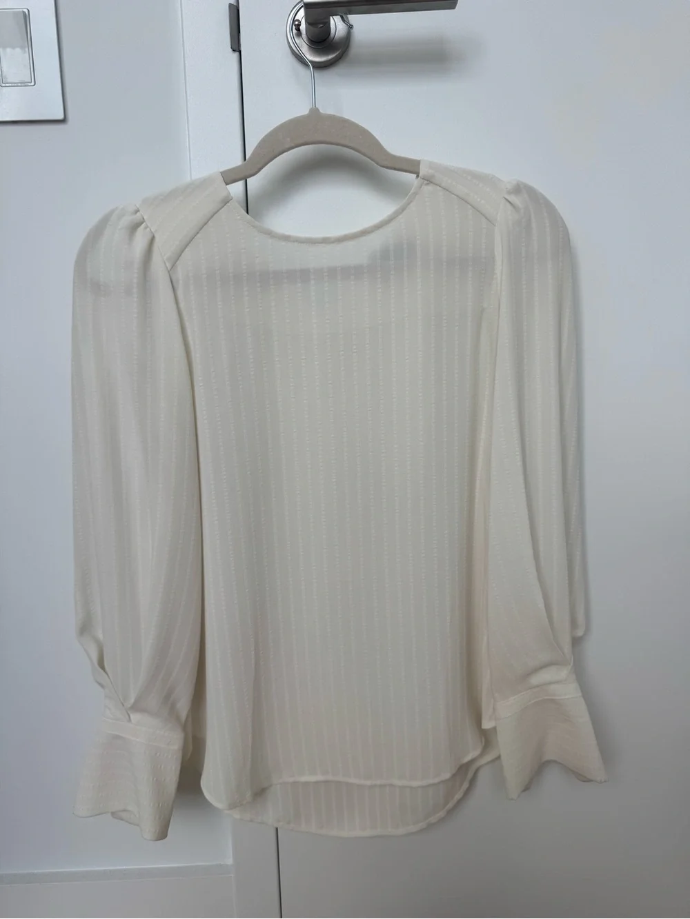 LOFT Cream Long-Sleeve Puff Shoulder Blouse